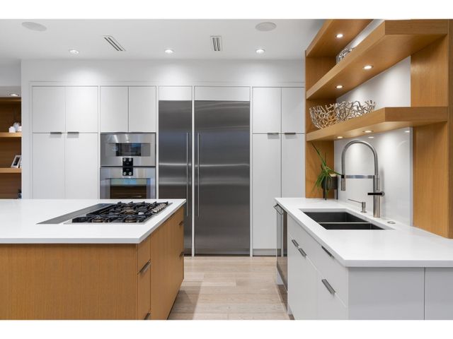 r2629287_13 at 1115 Dyck Road, North Vancouver