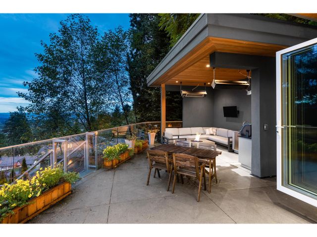 r2629287_21 at 1115 Dyck Road, North Vancouver