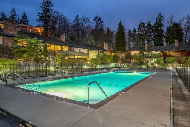 235-keith-road-cedardale-west-vancouver-28 at 107 - 235 Keith Road, Cedardale, West Vancouver 235-keith-road-cedardale-west-vancouver-28 at 107 - 235 Keith Road, Cedardale, West Vancouver