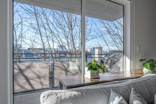 1405-w-15th-avenue-fairview-vw-vancouver-west-12 at 512 - 1405 W 15th Avenue, Fairview VW, Vancouver West 1405-w-15th-avenue-fairview-vw-vancouver-west-12 at 512 - 1405 W 15th Avenue, Fairview VW, Vancouver West