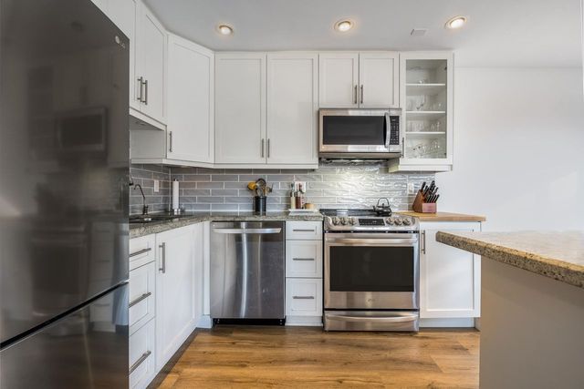 1405-w-15th-avenue-fairview-vw-vancouver-west-15 at 512 - 1405 W 15th Avenue, Fairview VW, Vancouver West 1405-w-15th-avenue-fairview-vw-vancouver-west-15 at 512 - 1405 W 15th Avenue, Fairview VW, Vancouver West