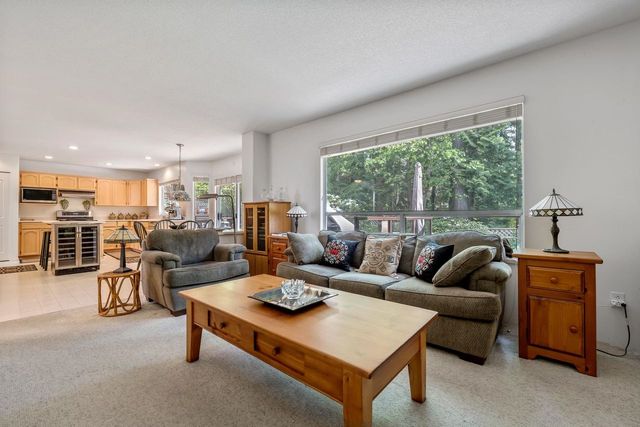 19-foxwood-drive-heritage-mountain-port-moody-12 at 19 Foxwood Drive, Heritage Mountain, Port Moody 19-foxwood-drive-heritage-mountain-port-moody-12 at 19 Foxwood Drive, Heritage Mountain, Port Moody