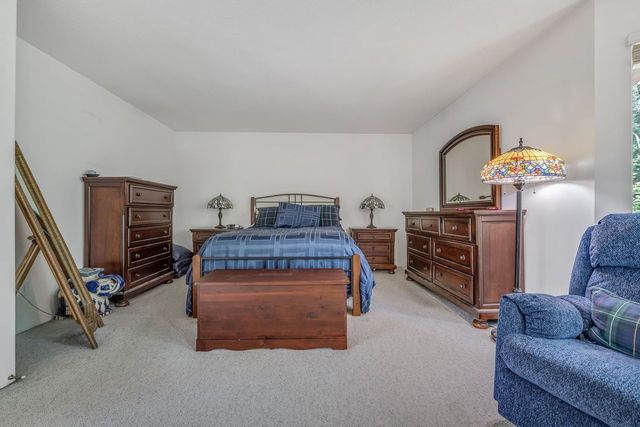 19-foxwood-drive-heritage-mountain-port-moody-13 at 19 Foxwood Drive, Heritage Mountain, Port Moody 19-foxwood-drive-heritage-mountain-port-moody-13 at 19 Foxwood Drive, Heritage Mountain, Port Moody