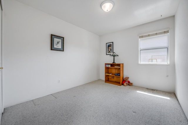 19-foxwood-drive-heritage-mountain-port-moody-18 at 19 Foxwood Drive, Heritage Mountain, Port Moody 19-foxwood-drive-heritage-mountain-port-moody-18 at 19 Foxwood Drive, Heritage Mountain, Port Moody