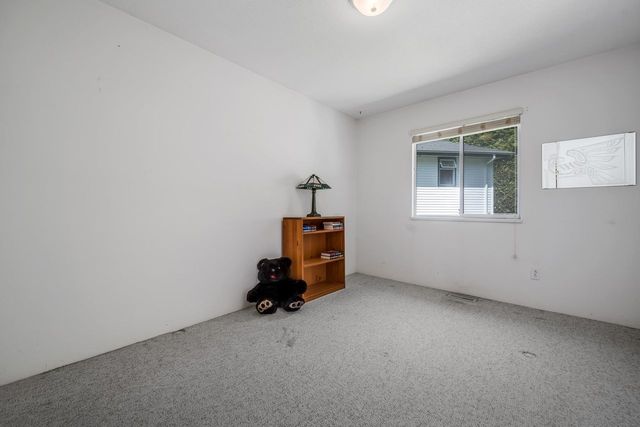 19-foxwood-drive-heritage-mountain-port-moody-19 at 19 Foxwood Drive, Heritage Mountain, Port Moody 19-foxwood-drive-heritage-mountain-port-moody-19 at 19 Foxwood Drive, Heritage Mountain, Port Moody