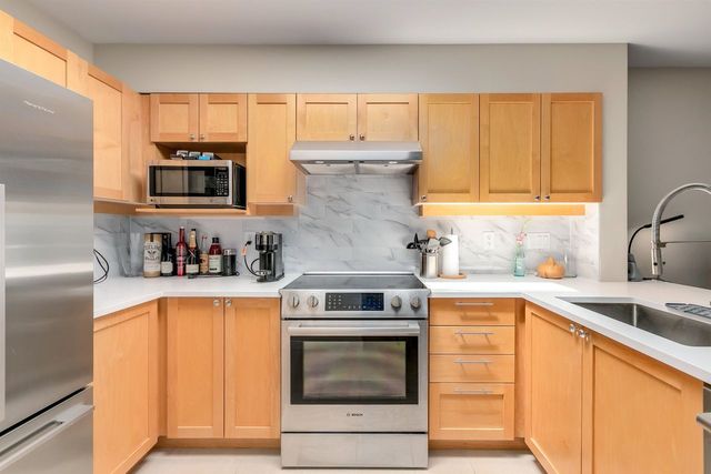 3580-w-41st-avenue-southlands-vancouver-west-09 at 405 - 3580 W 41st Avenue, Southlands, Vancouver West