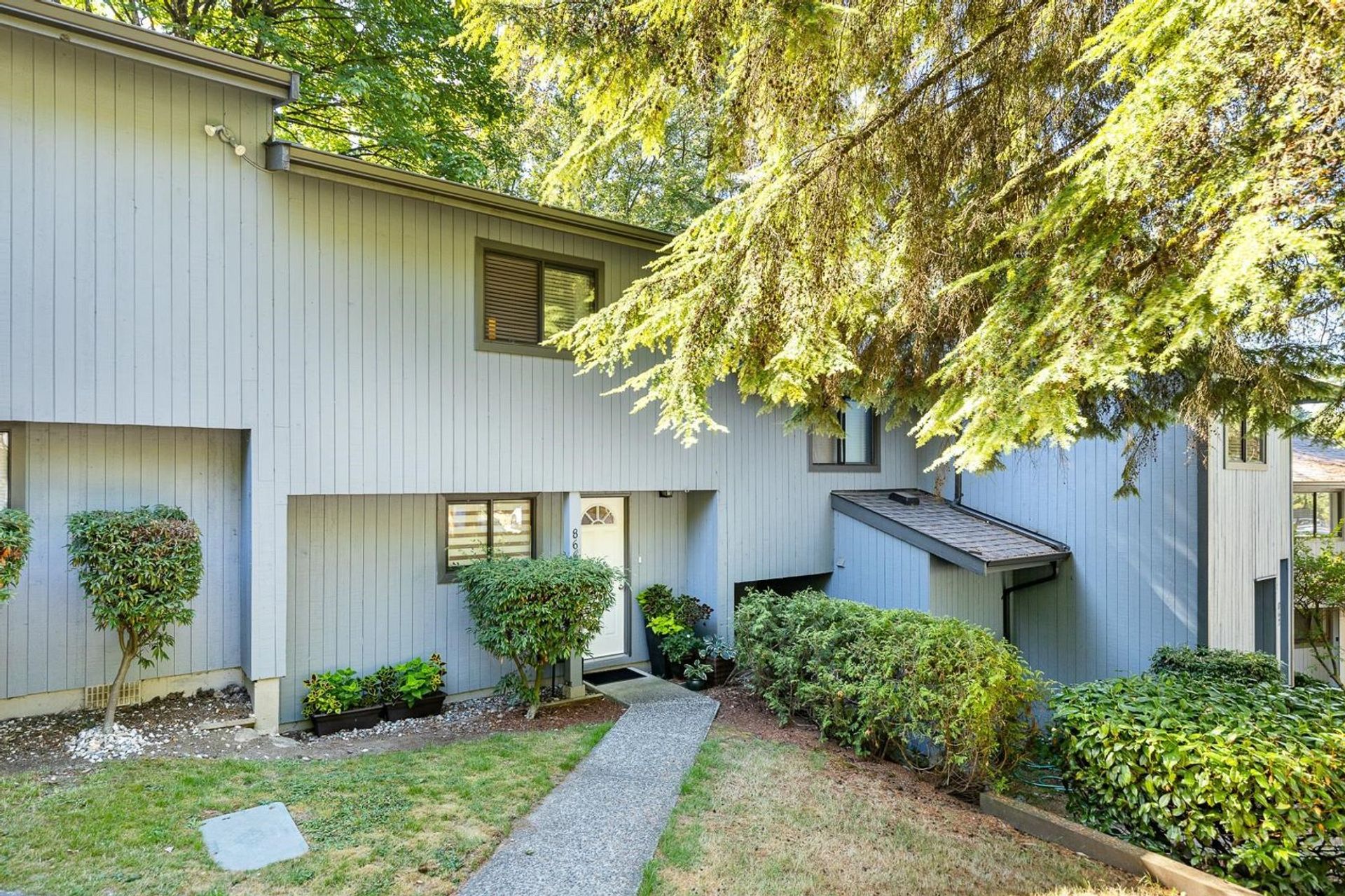 866 Blackstock Road, North Shore Pt Moody, Port Moody photo number 1 866 Blackstock Road, North Shore Pt Moody, Port Moody photo number 1