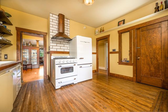 5488-smith-avenue-central-park-bs-burnaby-south-08 at 5488 Smith Avenue, Central Park BS, Burnaby South 5488-smith-avenue-central-park-bs-burnaby-south-08 at 5488 Smith Avenue, Central Park BS, Burnaby South