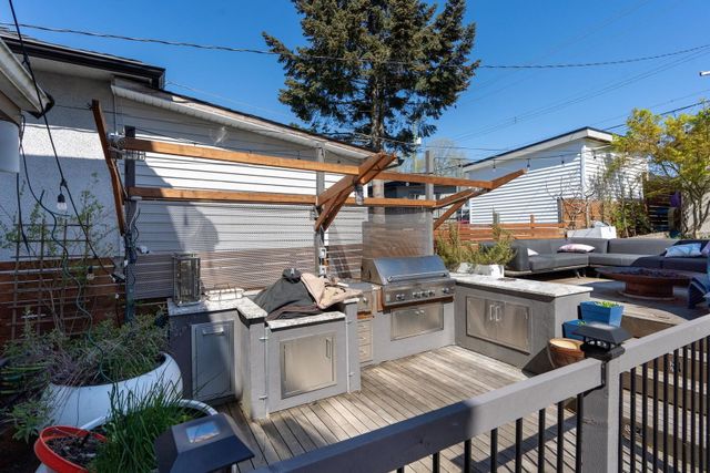 4832-dumfries-street-knight-vancouver-east-36 at 4832 Dumfries Street, Knight, Vancouver East 4832-dumfries-street-knight-vancouver-east-36 at 4832 Dumfries Street, Knight, Vancouver East