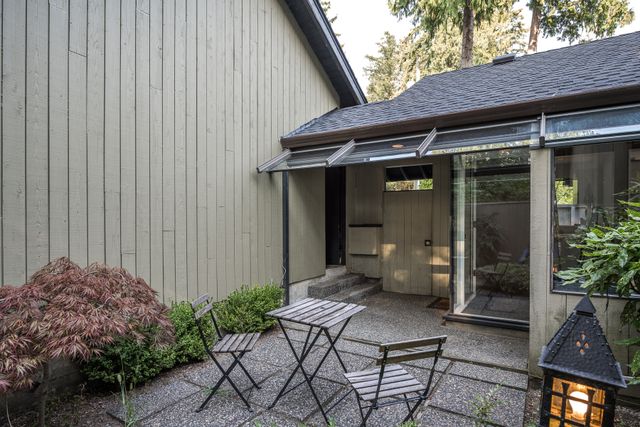 4696-clovelly-walk-wv-colleenburkephotography-35s at 4696 Clovelly Walk, Caulfeild, West Vancouver 4696-clovelly-walk-wv-colleenburkephotography-35s at 4696 Clovelly Walk, Caulfeild, West Vancouver