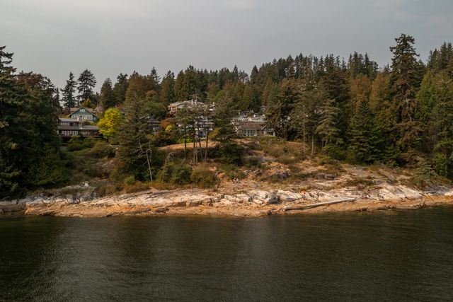 caulfeild-beaches-colleenburkephotography-02s at 4696 Clovelly Walk, Caulfeild, West Vancouver caulfeild-beaches-colleenburkephotography-02s at 4696 Clovelly Walk, Caulfeild, West Vancouver