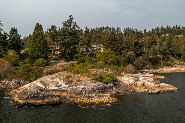 caulfeild-beaches-colleenburkephotography-07s at 4696 Clovelly Walk, Caulfeild, West Vancouver caulfeild-beaches-colleenburkephotography-07s at 4696 Clovelly Walk, Caulfeild, West Vancouver