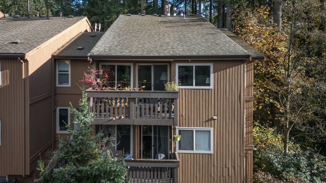 1852-purcell-way-lynnmour-north-vancouver-03 at 1852 Purcell Way, Lynnmour, North Vancouver