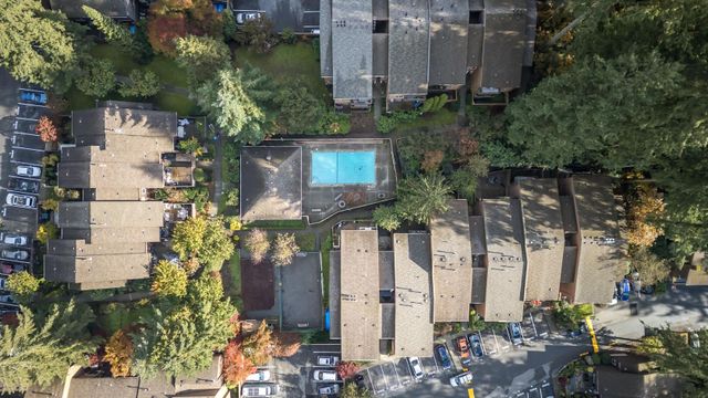 1852-purcell-way-lynnmour-north-vancouver-25 at 1852 Purcell Way, Lynnmour, North Vancouver