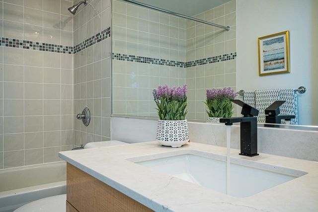 1009-expo-boulevard-yaletown-vancouver-west-25 at 1206 - 1009 Expo Boulevard, Yaletown, Vancouver West