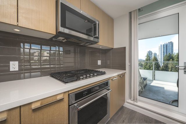 3093-windsor-gate-new-horizons-coquitlam-10 at 1508 - 3093 Windsor Gate, New Horizons, Coquitlam 3093-windsor-gate-new-horizons-coquitlam-10 at 1508 - 3093 Windsor Gate, New Horizons, Coquitlam