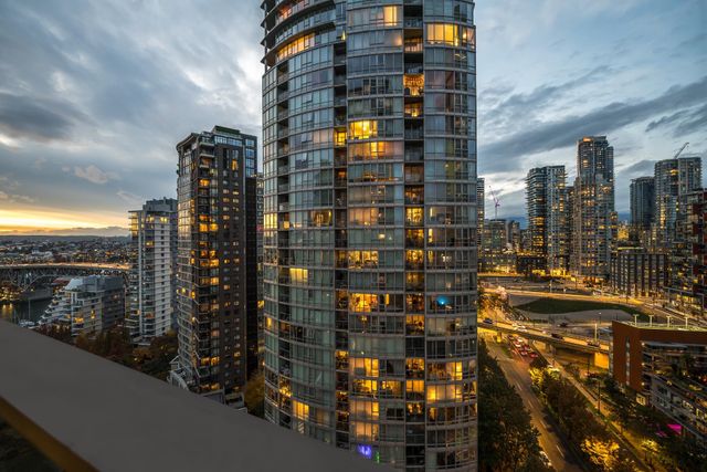1438-richards-street-yaletown-vancouver-west-08 at 2306 - 1438 Richards Street, Yaletown, Vancouver West 1438-richards-street-yaletown-vancouver-west-08 at 2306 - 1438 Richards Street, Yaletown, Vancouver West
