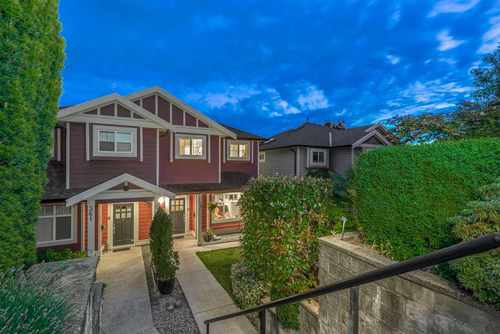 359-e-6th-street-lower-lonsdale-north-vancouver-34 at 359 E 6th Street, Lower Lonsdale, North Vancouver