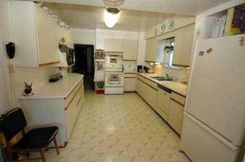 d59b5b9d70f92cfc31f5839a707d4152 at 935 E 13th Avenue, Mount Pleasant VW, Vancouver West