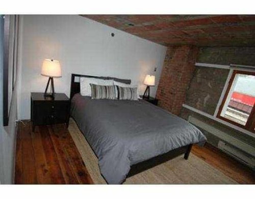 6d67a2cc6df029b4a4ef59bf61eb2ea3 at 83 Alexander Street, Vancouver West