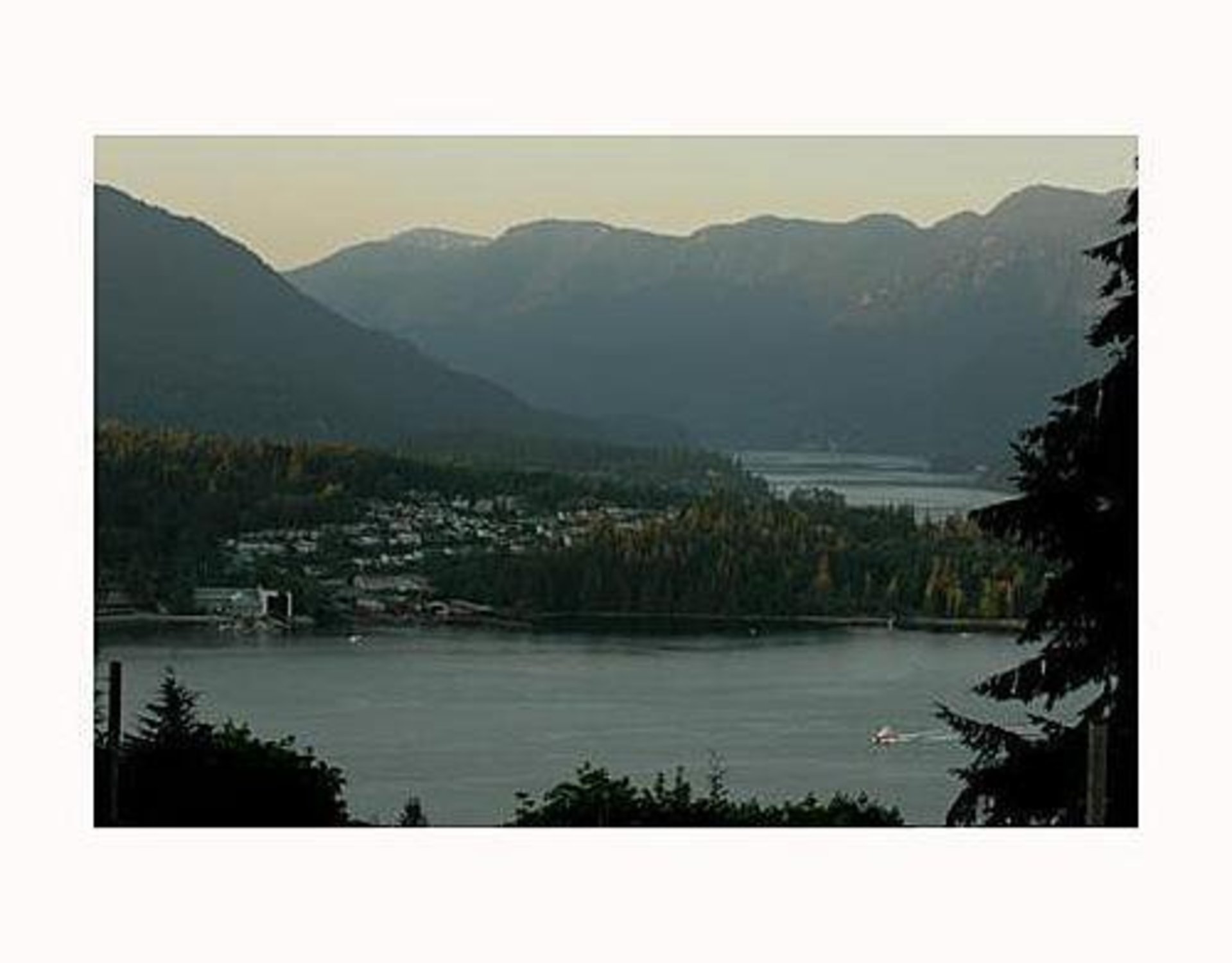 205 Sea Avenue, Capitol Hill BN, Burnaby North photo number 1