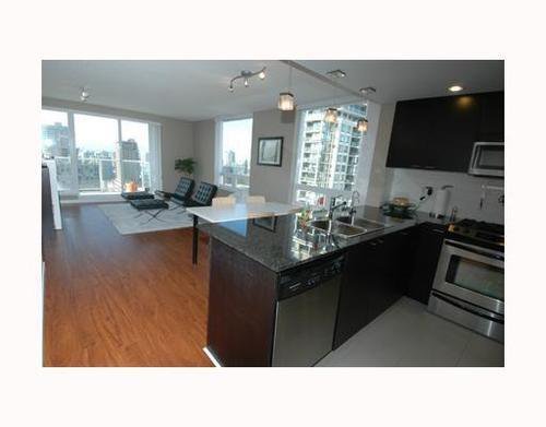 230f57100adabcccfb14c2093968eb78 at 1707 - 39 6th Street, Downtown NW, New Westminster