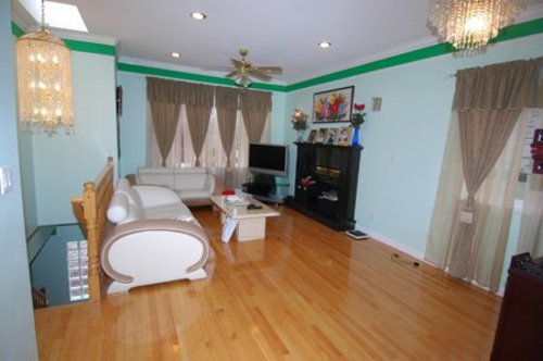 6593d55f6c2da43df454926583d6804a at 2452 Napier Street, Renfrew VE, Vancouver East