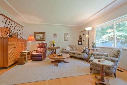 1a1723e2178498eba9f487f6d8b4e3fb at 1347 Dempsey Road, Lynn Valley, North Vancouver