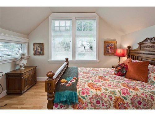 57b73571ff03f1c1efe3ac6c17d9fa54 at 3375 Chesterfield Avenue, Upper Lonsdale, North Vancouver