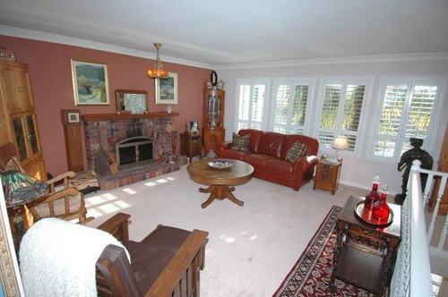 b2714e2722ae7e2f60f4bc886a05db88 at 726 Weymouth Drive, Lynn Valley, North Vancouver