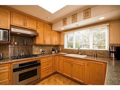 26be3abf1fad2cf8d26ae64f680d86a4 at 962 Belvedere Drive, Canyon Heights NV, North Vancouver