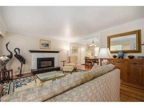 97f4adcc59ab38a6cc32cdbb51ae0771 at 2151 Chapman Way, Blueridge NV, North Vancouver