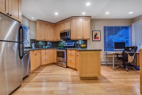 7ff3b2a71a91de709fb2c2f476b26dce at 1247 Mill Street, Lynn Valley, North Vancouver