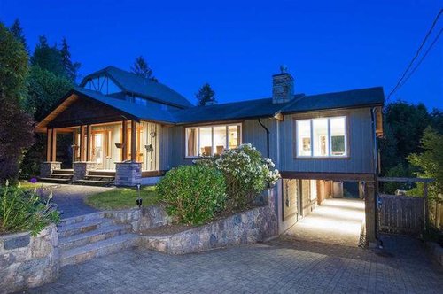 256e114d5986ad677dbfef831697fa66 at 245 E Windsor Road, Upper Lonsdale, North Vancouver