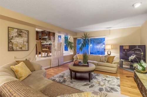 41e3db231d40f7a72589e688cec673ef at 763 Weymouth Drive, Lynn Valley, North Vancouver