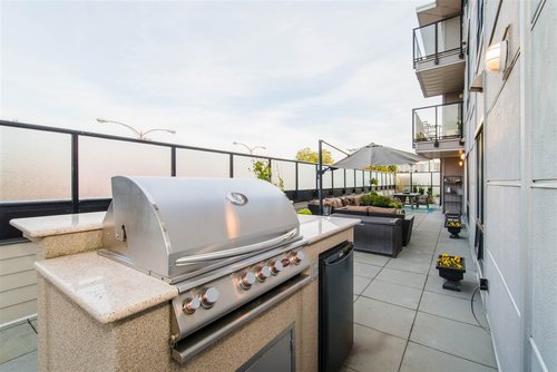 3bf0a33e08189682481f5f0d8846727c at 206 - 935 W 16th Street, Mosquito Creek, North Vancouver