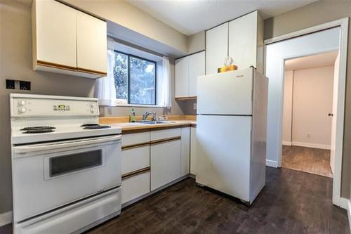 262257641-4 at 7485 Lawrence, Montecito, Burnaby North 262257641-4 at 7485 Lawrence, Montecito, Burnaby North