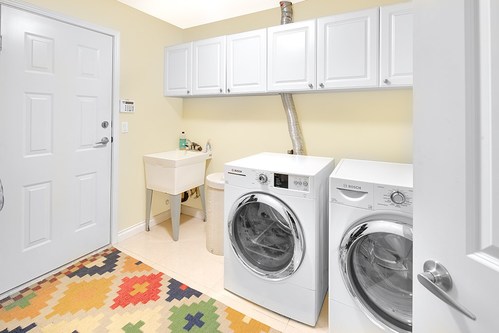 laundry at 73 - 17516 4th Avenue, Pacific Douglas, South Surrey White Rock laundry at 73 - 17516 4th Avenue, Pacific Douglas, South Surrey White Rock