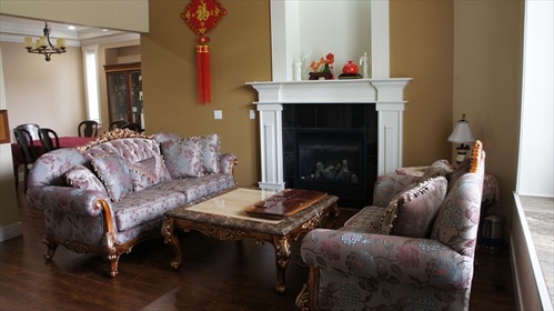 2-family-room at 13038 112a Avenue, Surrey 2-family-room at 13038 112a Avenue, Surrey