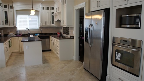 52-kitchen-appliances at 13038 112a Avenue, Surrey 52-kitchen-appliances at 13038 112a Avenue, Surrey
