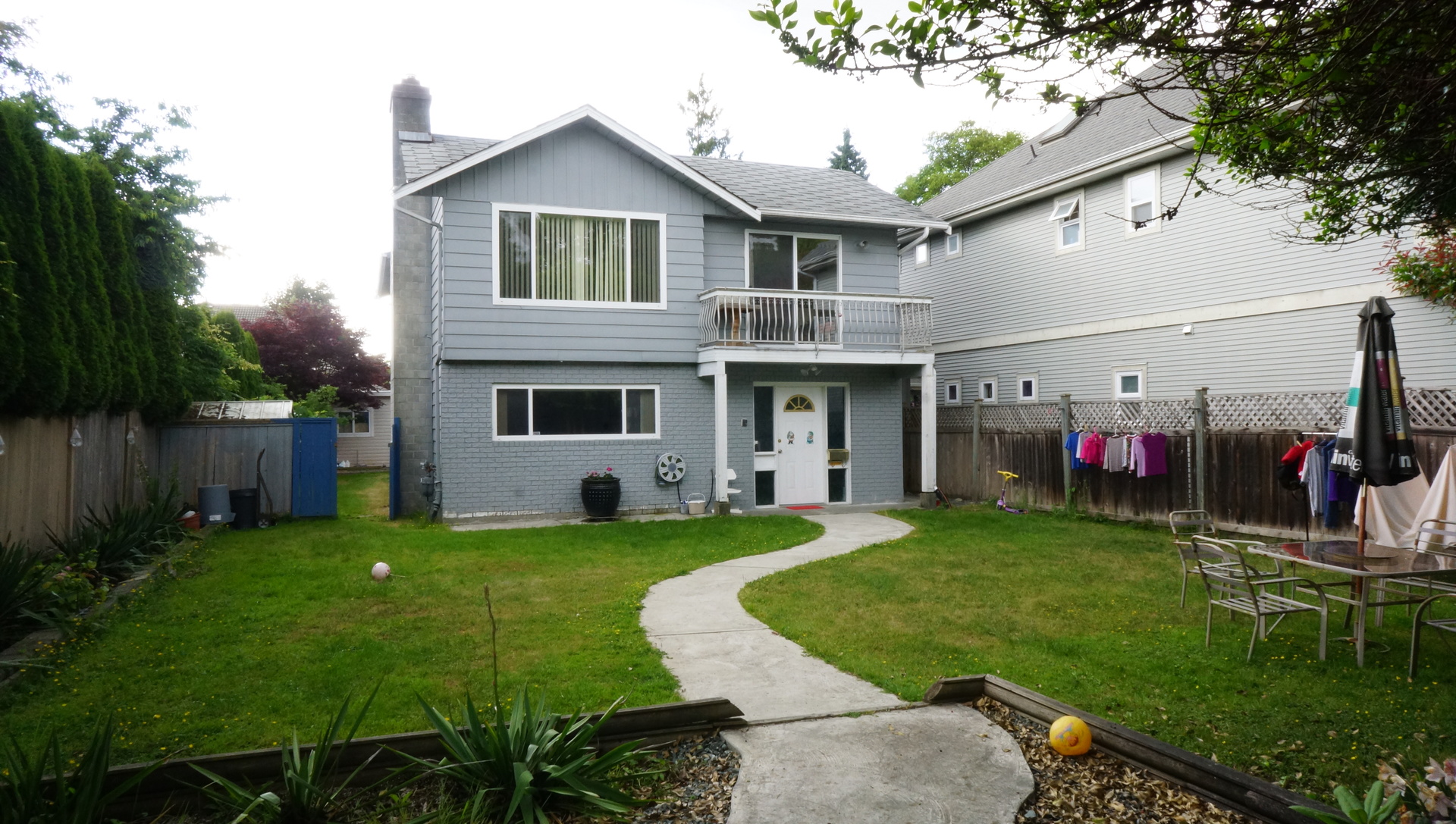9571 No.3 Road, Richmond  by Exponential Real Estate Professionals 9571 No.3 Road, Richmond