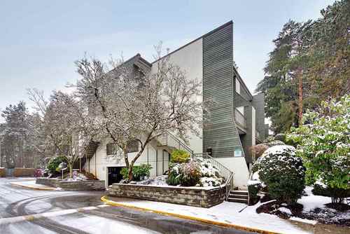 7395-capistrano-drive-montecito-burnaby-north-16 at 7395 Capistrano Drive, Montecito, Burnaby North 7395-capistrano-drive-montecito-burnaby-north-16 at 7395 Capistrano Drive, Montecito, Burnaby North