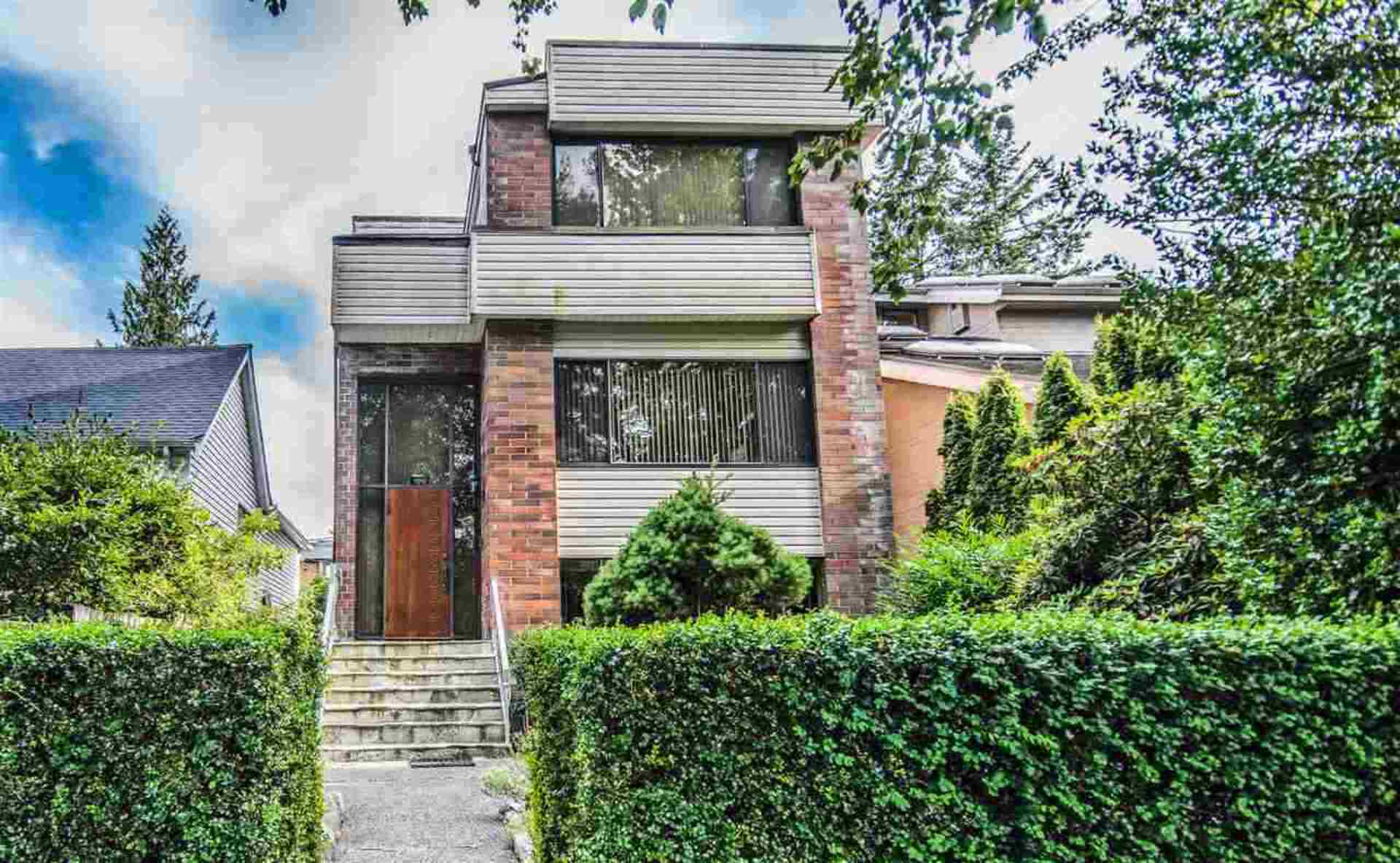 4040 W 17th Avenue, Dunbar, Vancouver West  by Exponential Real Estate Professionals 4040 W 17th Avenue, Dunbar, Vancouver West
