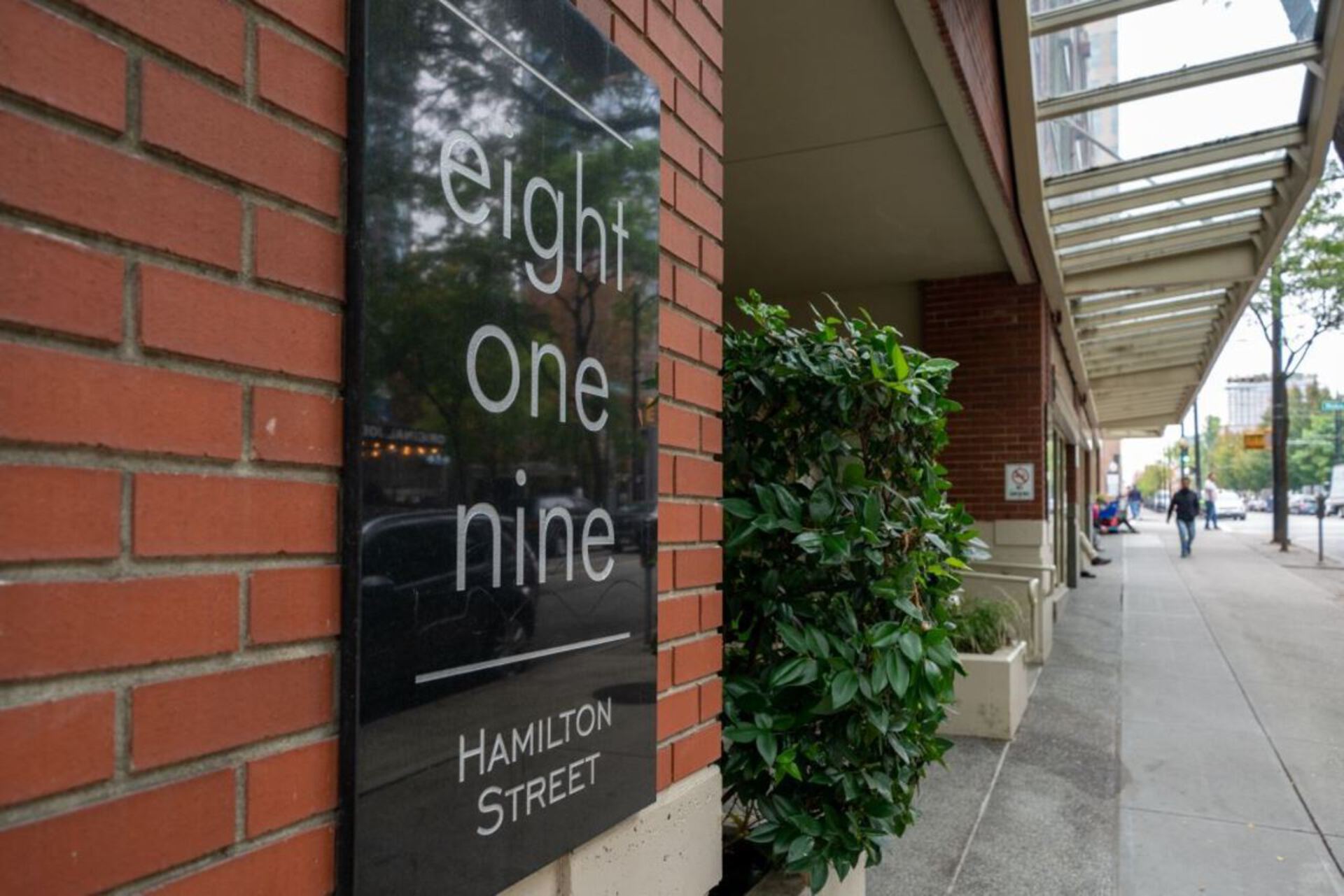 305 - 819 Hamilton Street, Downtown VW, Vancouver West  by Exponential Real Estate Professionals 305 - 819 Hamilton Street, Downtown VW, Vancouver West
