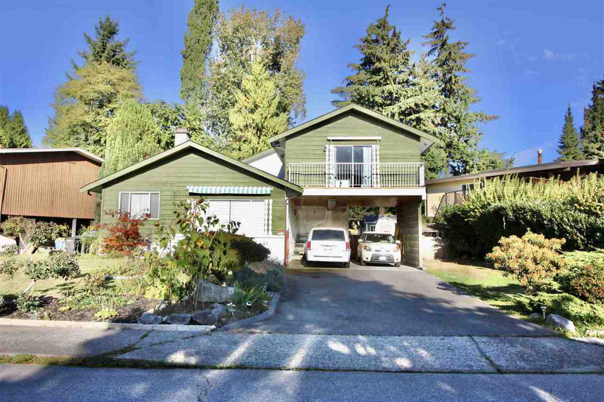 6589 Parkdale Drive, Parkcrest, Burnaby North  by Exponential Real Estate Professionals 6589 Parkdale Drive, Parkcrest, Burnaby North