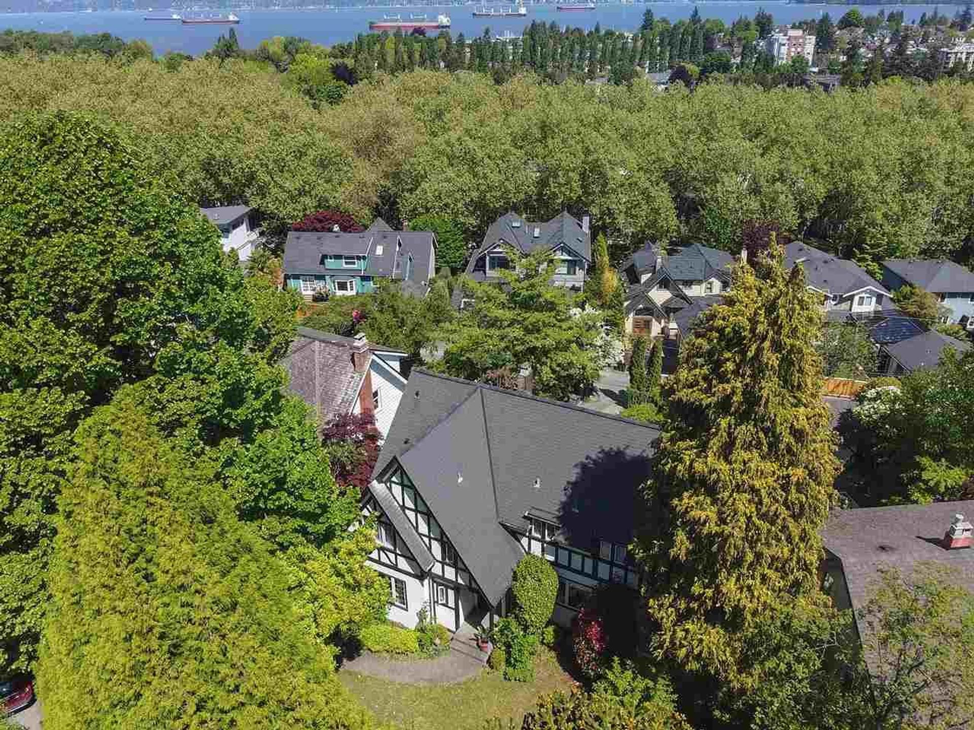 2598 Wallace Crescent, Point Grey, Vancouver West  by Exponential Real Estate Professionals 2598 Wallace Crescent, Point Grey, Vancouver West