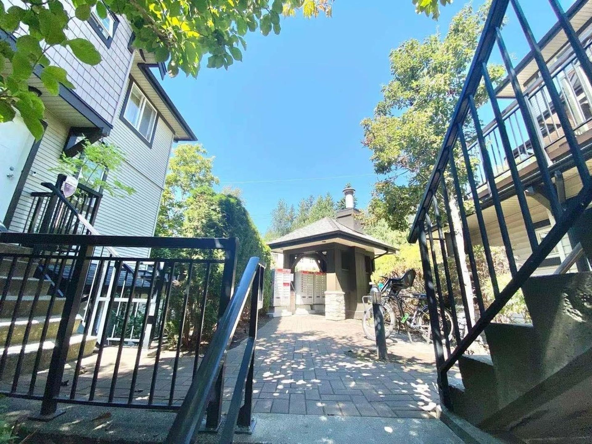 102 - 7000 21st Avenue, Highgate, Burnaby South  by Exponential Real Estate Professionals 102 - 7000 21st Avenue, Highgate, Burnaby South
