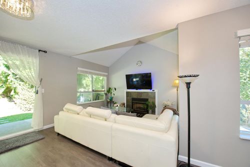 9000-ash-grove-crescent-forest-hills-bn-burnaby-north-11 at 3 - 9000 Ash Grove Crescent, Forest Hills BN, Burnaby North