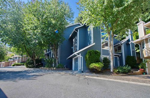 9000-ash-grove-crescent-forest-hills-bn-burnaby-north-36 at 3 - 9000 Ash Grove Crescent, Forest Hills BN, Burnaby North