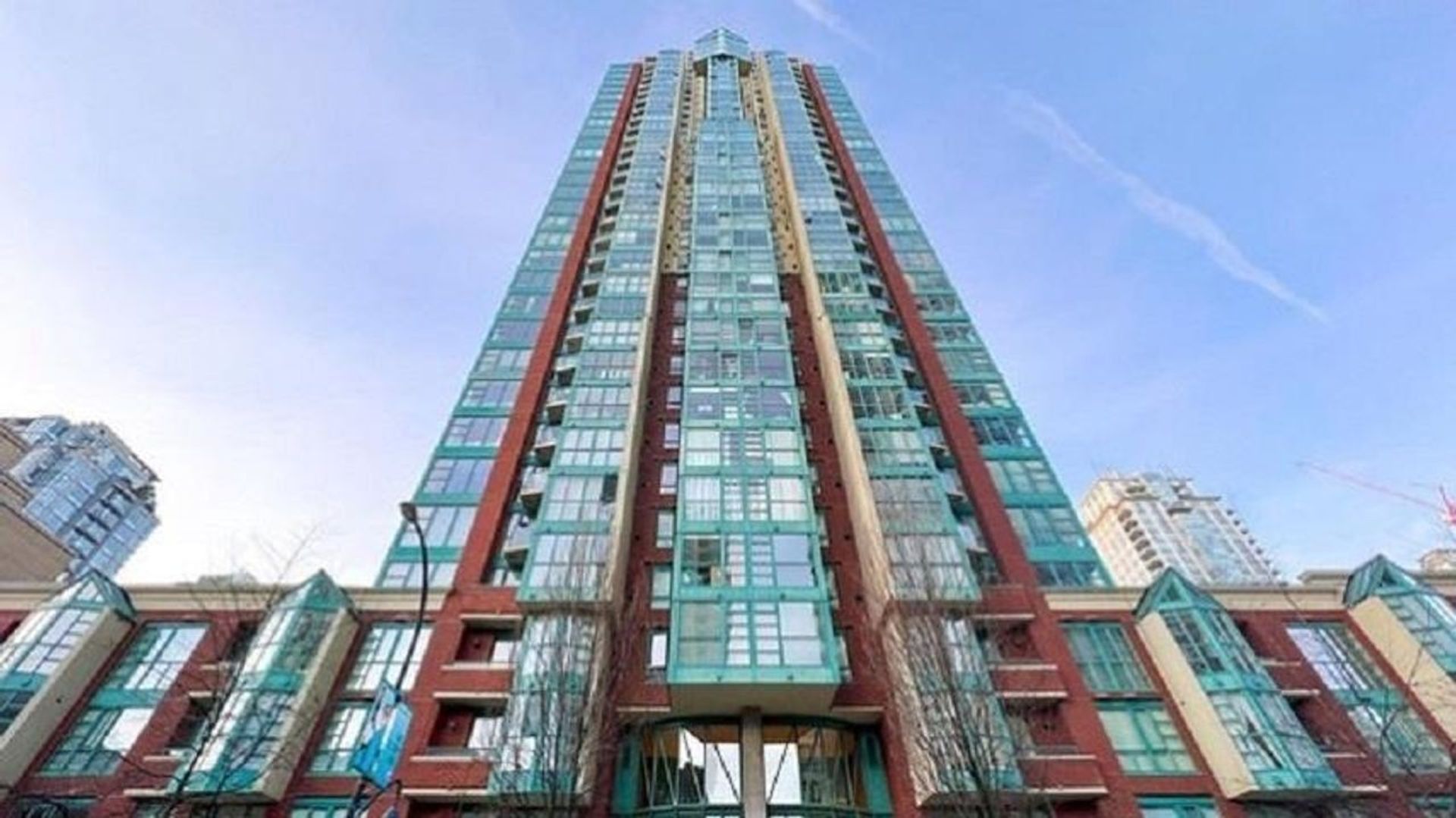 810 - 939 Homer Street, Yaletown, Vancouver West  by Exponential Real Estate Professionals 810 - 939 Homer Street, Yaletown, Vancouver West